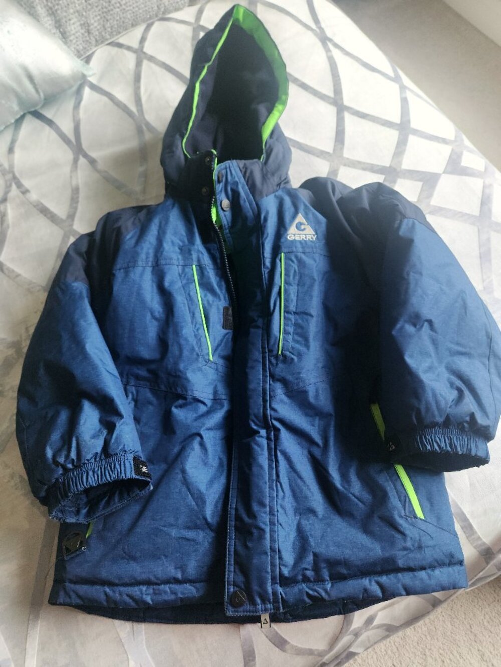 Gerry Brand winter jacket 3 in 1.  Boy's Size XS -5/6